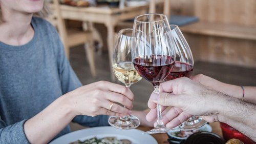 Eppan, Südtirol: Ferienwohnung, Zimmer und Ruhe finden Eppan, Südtirol: Ferienwohnung, Zimmer und Ruhe finden